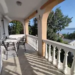 アパート Panaramico Superior Lili With Sea View In ドラマリ