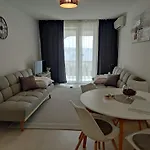 Panaramico Superior Lili With Sea View In Apartament