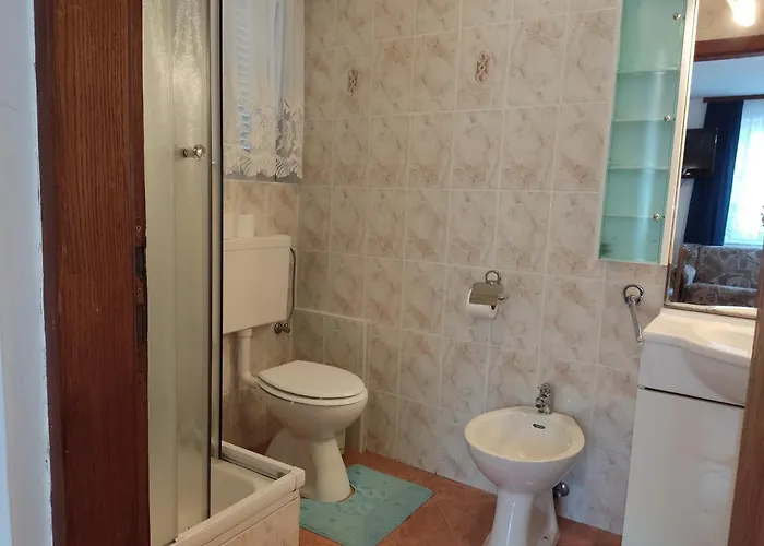 Apartman Panaramico Superior Lili With Sea View In *